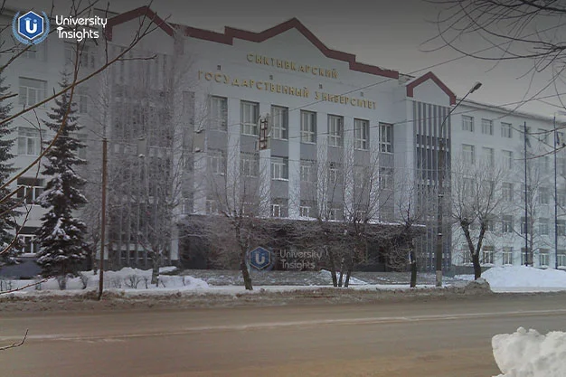 Syktyvkar State University campus building